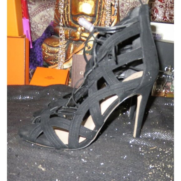 Aldo Shaylla Classic Black Vegan Suede Peep Toe Caged Back Zip Pumps sz 8 - Picture 3 of 13